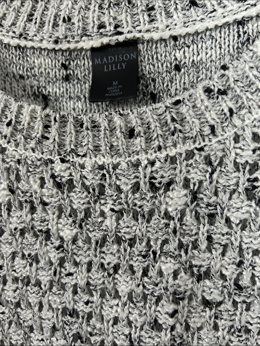Madison Linen-Style Black and White Knit Pullover - Picture 3 of 5